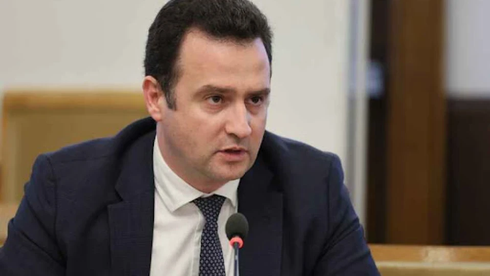 ГЕРБ внесоха доклада на временната комисия за "Боташ" в деловодството на НС