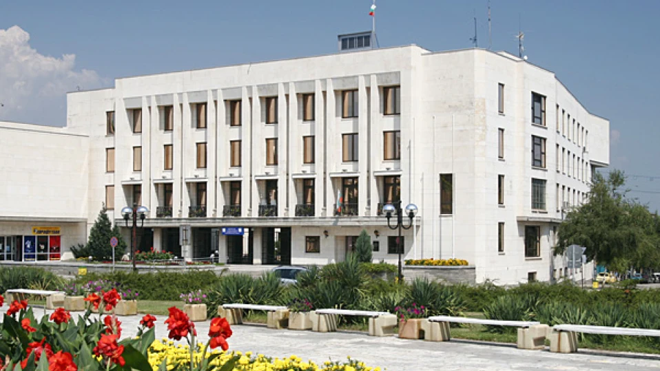 Възпоменателна церемония в Горна Оряховица по повод 20 години от кончината на офицерски кандидат Димитър Димитров в Ирак