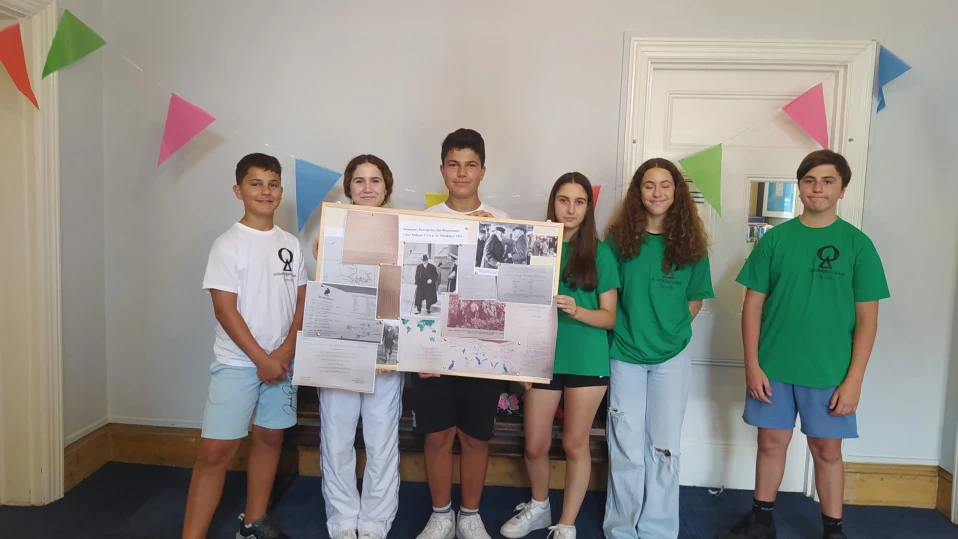 Ученици от Оксфорд с филм за цар Фердинанд