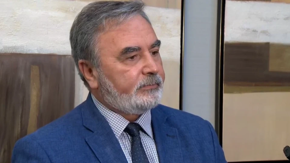 Кунчев: Имунизационни кабинети ще има във всеки областен център