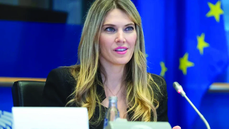 Ева Кайли смята след Белгия да живее в Италия