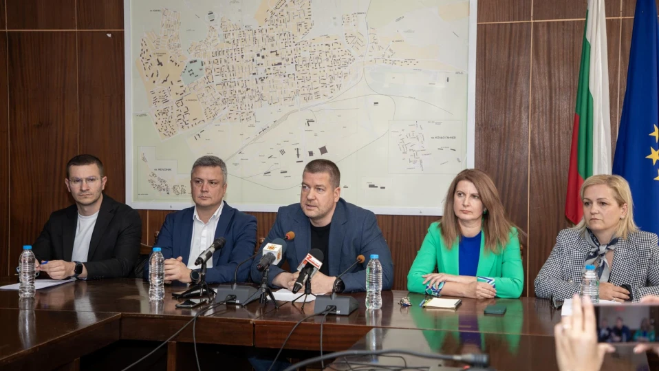 Ремонтират знакови сгради в Стара Загора