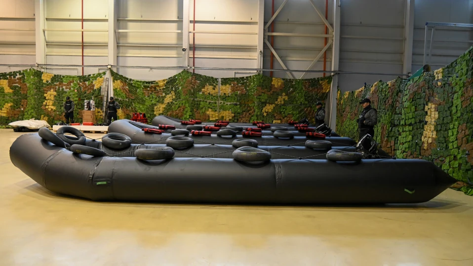 Прекарват лодки за трафик на мигранти (обзор)