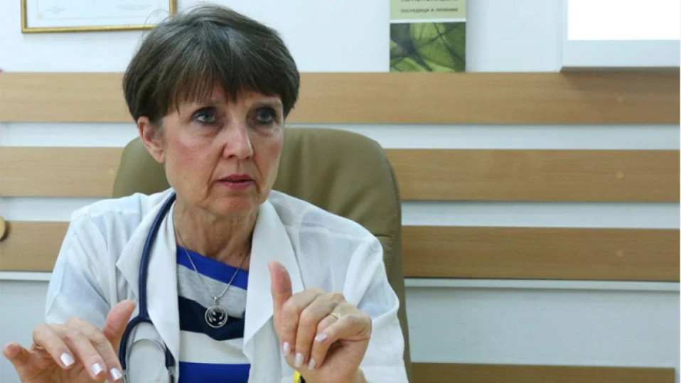 Изследват пушачи за белодробни болести