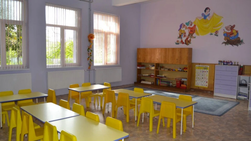 48 деца от детска градина в Сливен са с хранително отравяне
