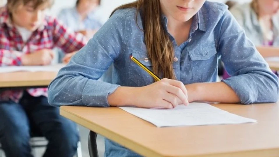 Какво трябва да знаят зрелостниците, които утре ще се явят на матура по български език