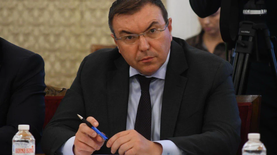 Проф. Костадин Ангелов: Магистрала „Хемус“ излиза от комата на „Промяната“, но оскъпена