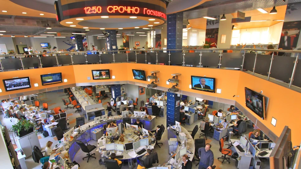 ЕС забрани четири медии, контролирани от Кремъл, заради пропаганда