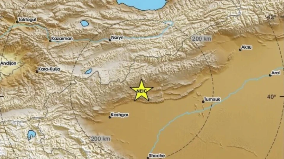 Земетресение разлюля Западен Китай
