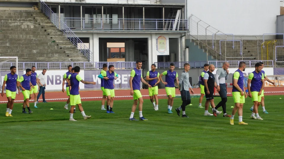 Етър и Ботев Враца завършиха 1:1, най-важният мач за спасението на Хебър е с Пирин
