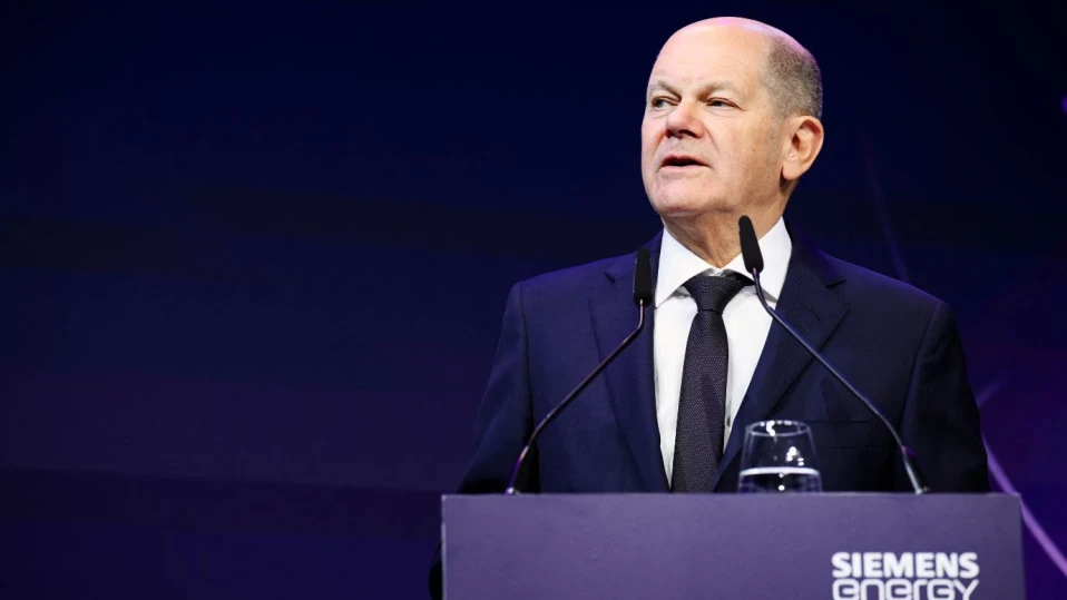 Германският канцлер Олаф Шолц е против германски оръжия в Украйна да обстрелват Русия