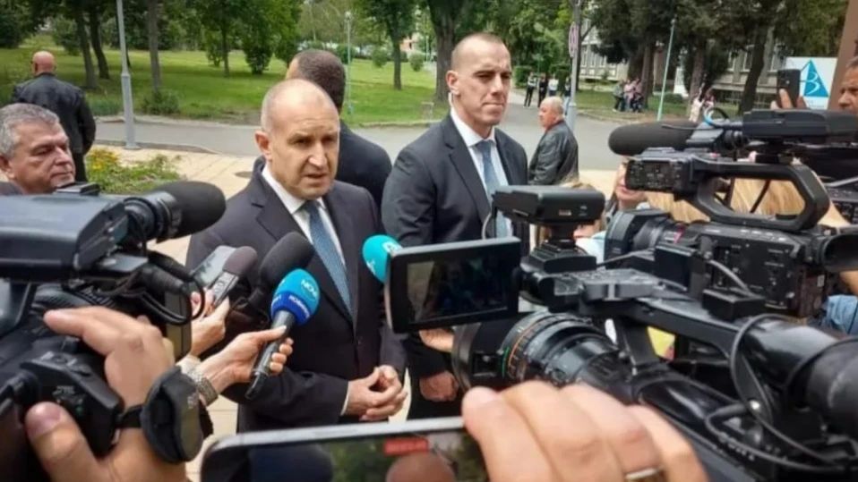 Радев: Ако държава от НАТО провокира сблъсък с Русия, няма значение НС дали ще вземе решение - има Член 5