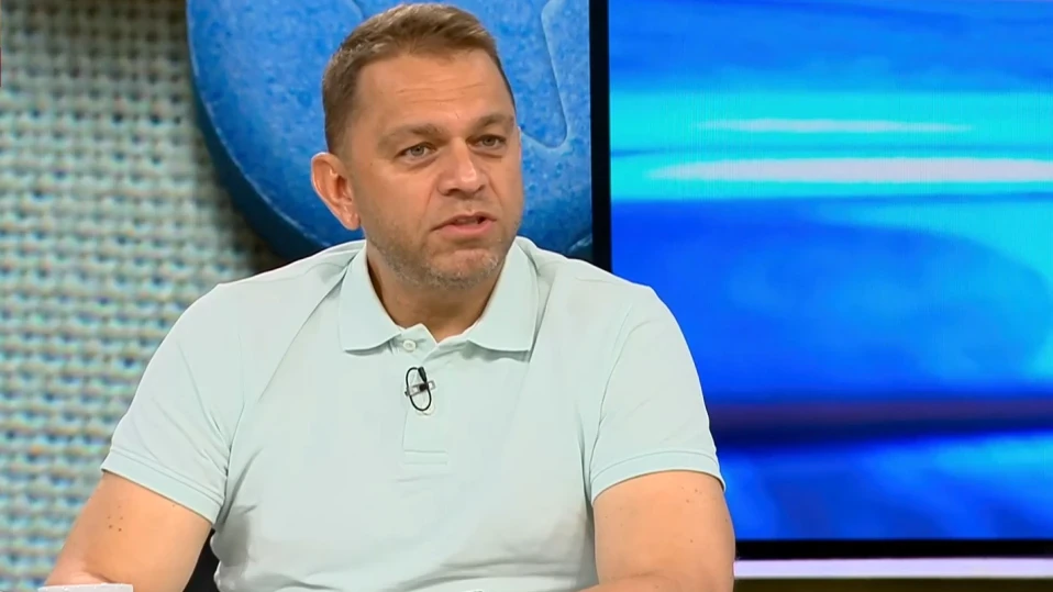 Топ митничар 13-14 годишни деца стават дилъри на дрога, често са момичета