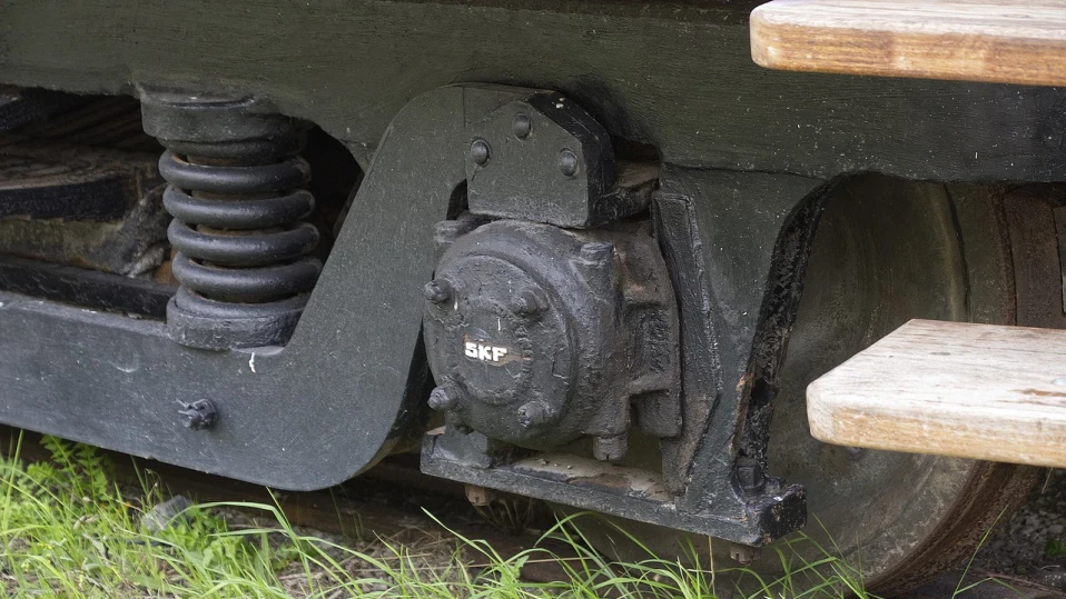 Жертви и ранени след челен влаков удар