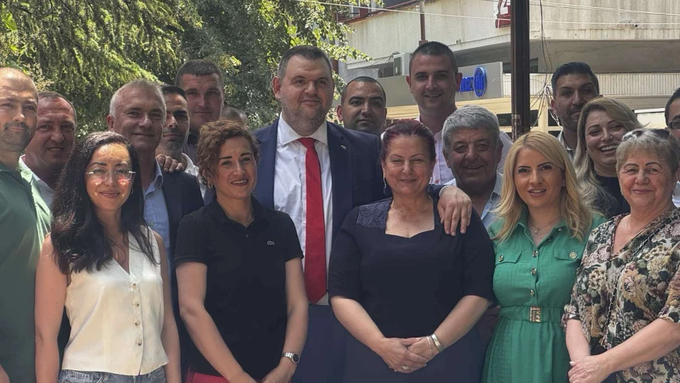 Председателят на ДПС Делян Пеевски посети Търговище