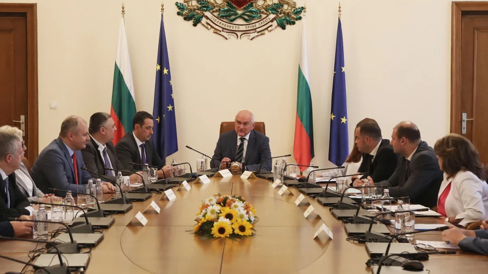 Служебните министри отчетоха, че подготовката на изборите е изпълнена прозрачно и в срок