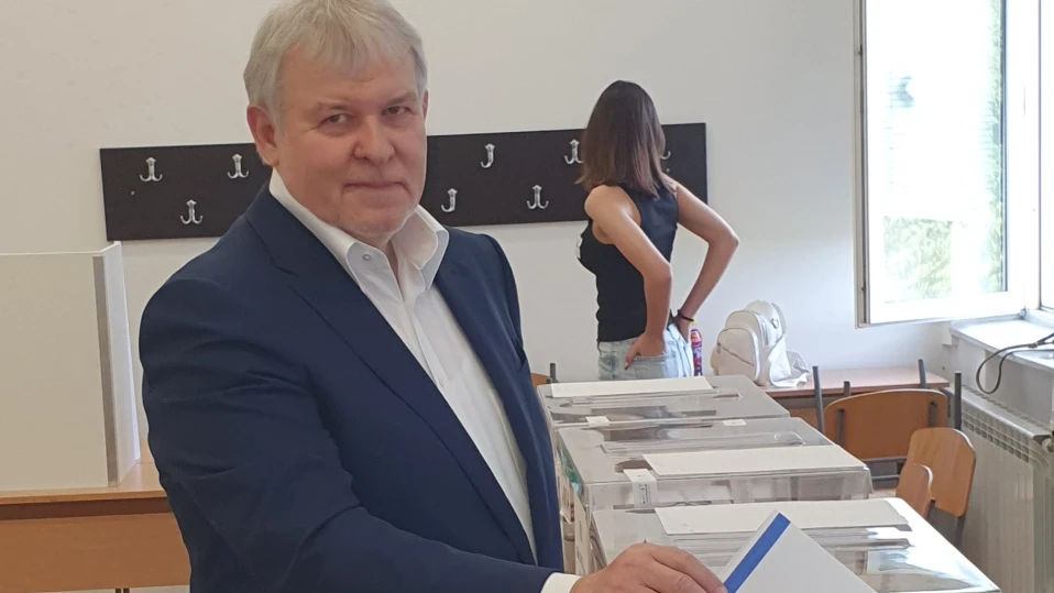 Румен Христов: Гласувах за стабилно мнозинство