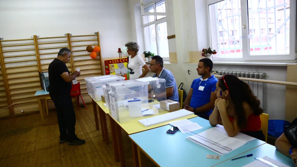 Ето как върви гласуването към 18.00 ч.