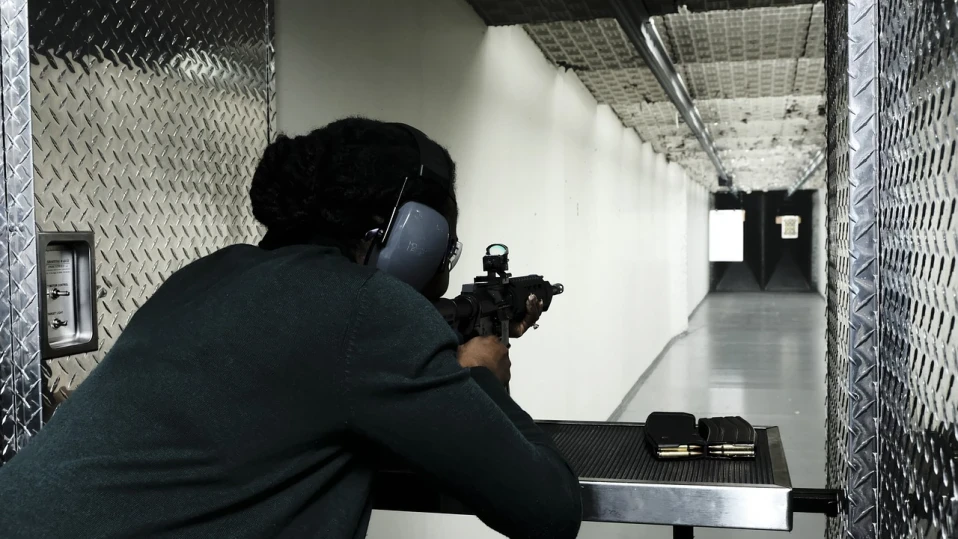 След инцидента с двама служители от НСО: Съмняват се за дефектен боеприпас