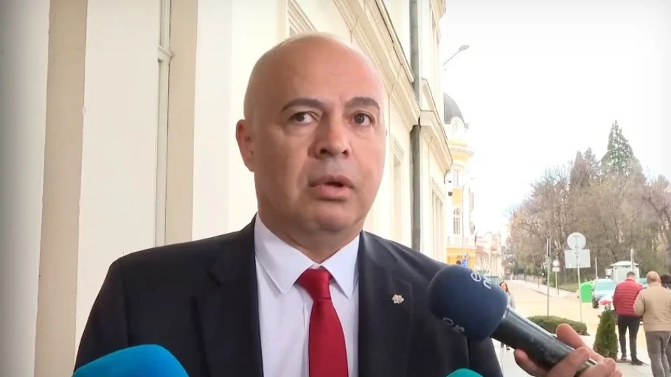 Свиленски: Нинова има право на следващ мандат