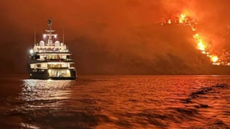 13 арестувани за пожар, запален от фойерверки (обзор)