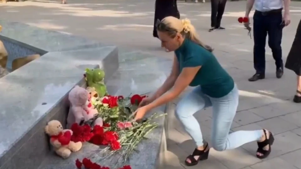 Една от жертвите на украинската атака в Севастопол е 9-годишната дъщеря на зам.-кмета на Магадан (ВИДЕО)