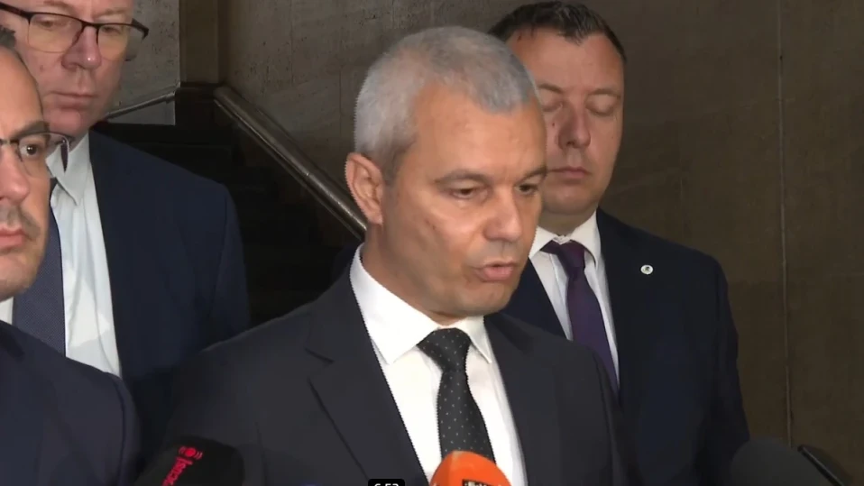 Костадинов: Водили сме разговори със знакови хора от ПП-ДБ и смятаме да продължаваме да водим (ВИДЕО)
