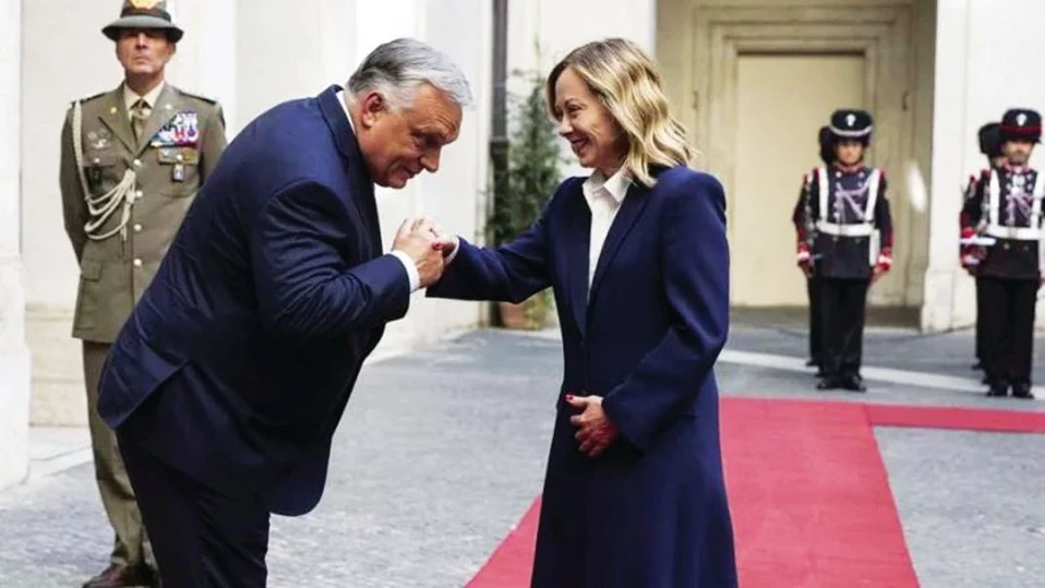 Мелони рекетира без успех Орбан