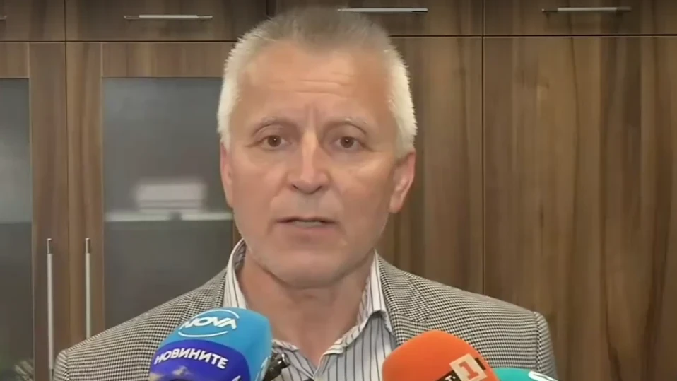 Освободиха бащата и сина, пребили жестоко шофьор на автобус