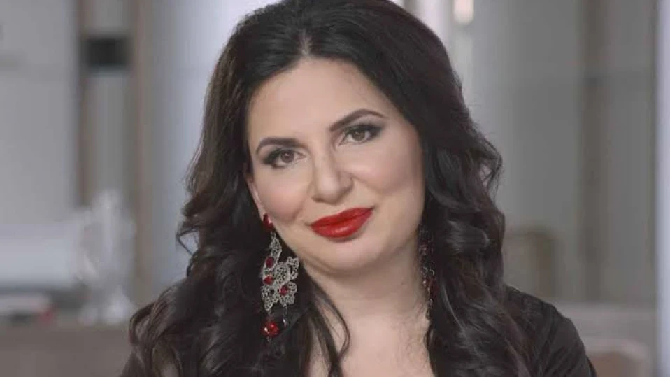 Предаде се дясната ръка на Ружа Игнатова