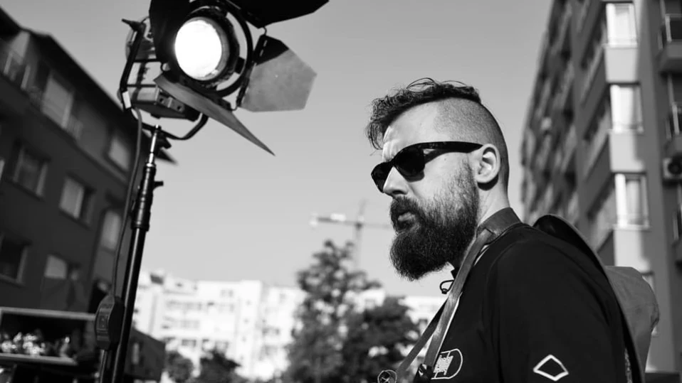 Павел Веснаков, режисьор на филма „Безветрие“, селектиран в Карлови Вари: Вълнува ме темата за прошката и когато сме закъснели за нея