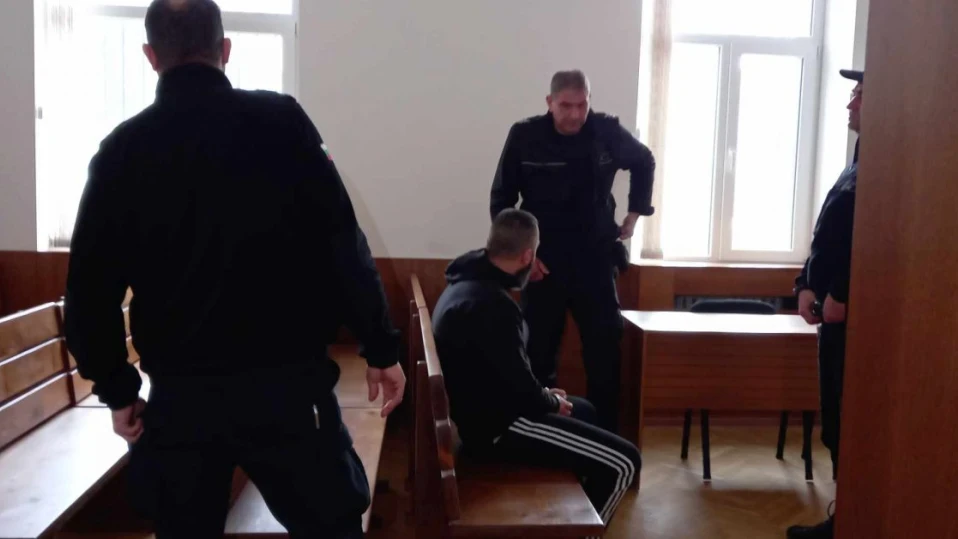 Предадоха на съд общински служител, спипан с 2000 евро подкуп