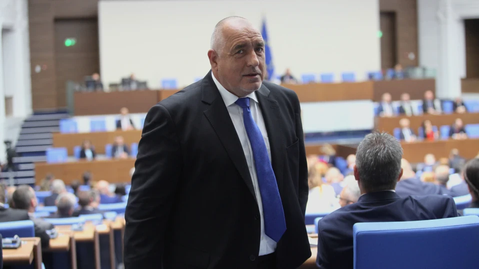 Борисов ядосан напусна залата при обсъждането на кабинет "Желязков"