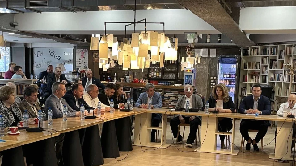 Калоян Паргов: Станахме свидетели на грубо и некомпетентно посегателство върху Конституцията