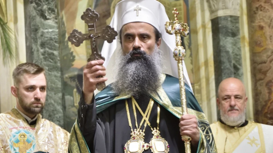 Църквата прикани миряните на литургия за въдворяването на Даниил