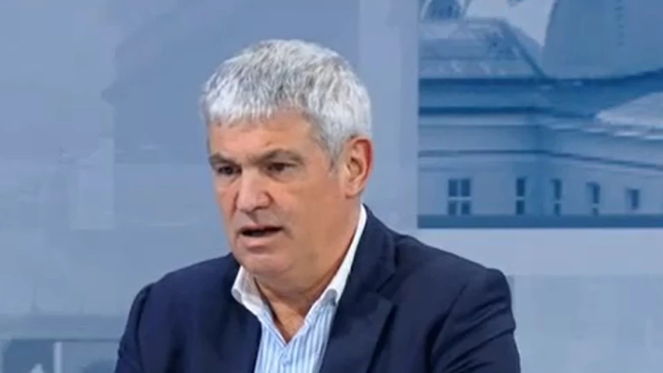 Пламен Димитров: Ще влезем в еврозоната на 1 януари 2026 г., но икономиката страда