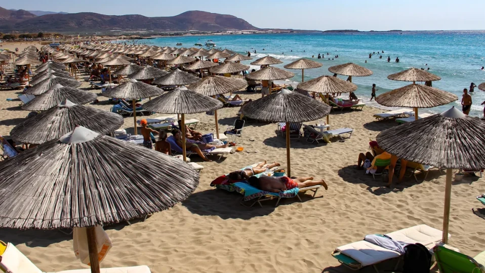 8900 жалби са подадени за лишаване от свободен достъп до плажовете в Гърция