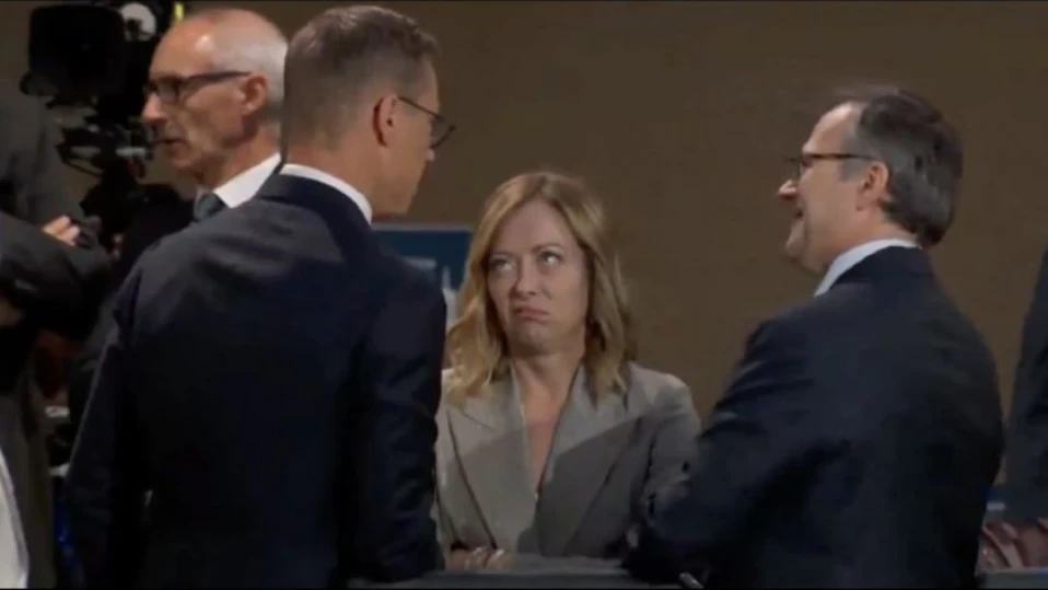 На Джорджа Мелони ѝ писна: Джо Байдън накара премиера на Италия да го чака