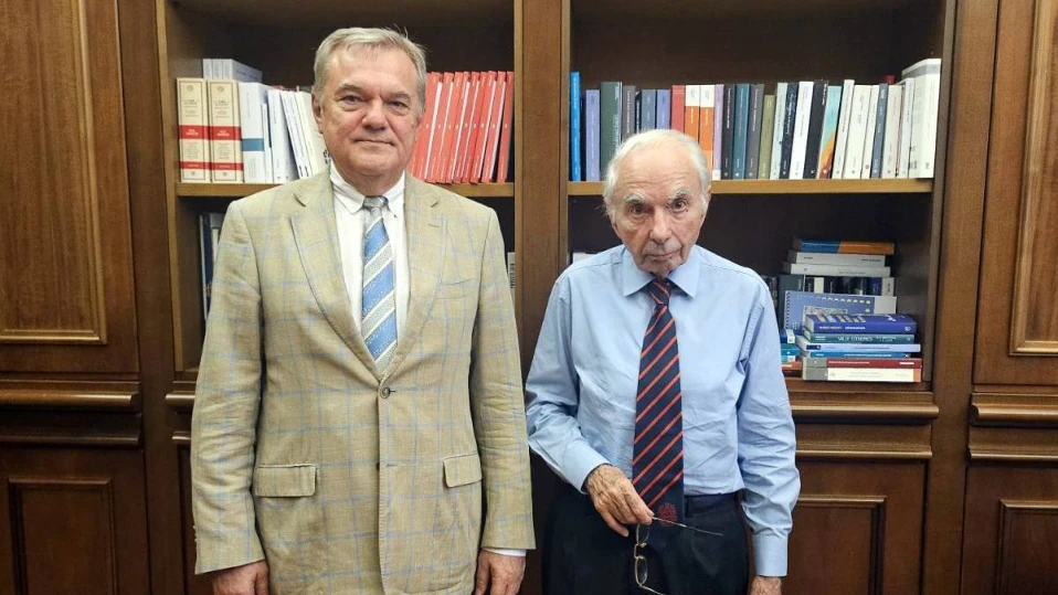 Румен Петков се срещна в Рим с бившия премиер на Италия Джулиано Амато