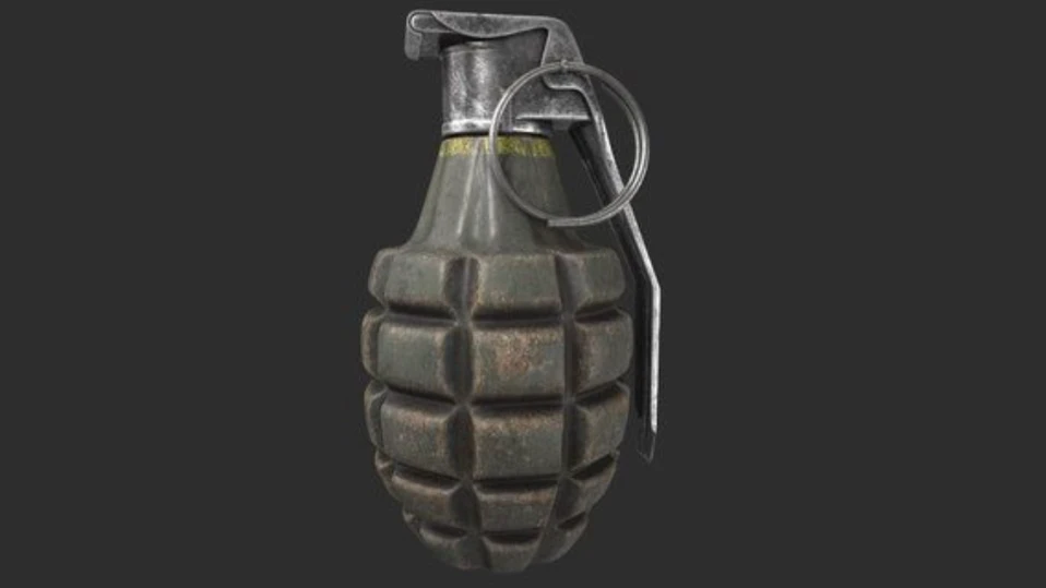 Мъж хвърли граната по пункт на украинската армия за набиране на войници