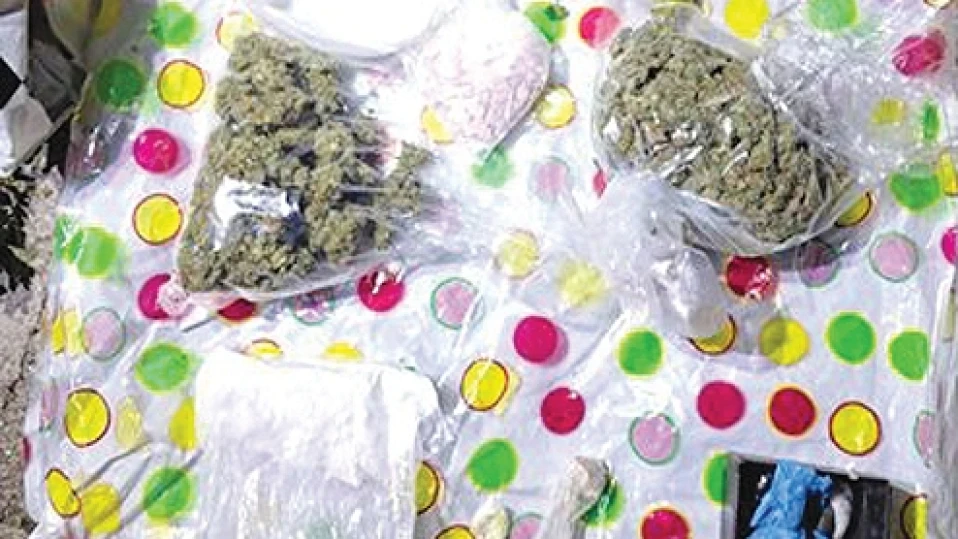 Дилър глътна 20 грама дрога, умря от свръхдоза (обзор)