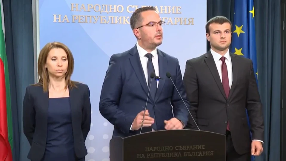 „Възраждане” след срещата с ПП-ДБ: ПП не дойдоха - само ДБ