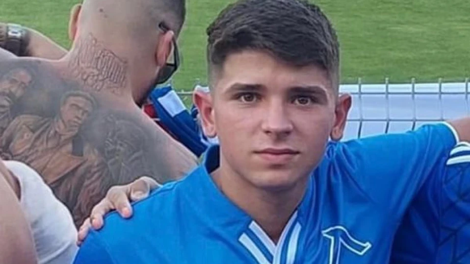 19-годишният доброволец, пострадал докато гаси пожар в Сакар планина, още е в рисково състояние