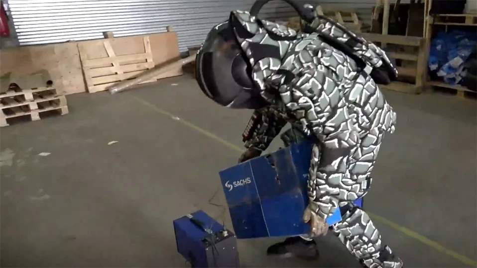 Руската служба за сигурност откри пратки с взривни устройства, обвини дясната ръка на Зеленски