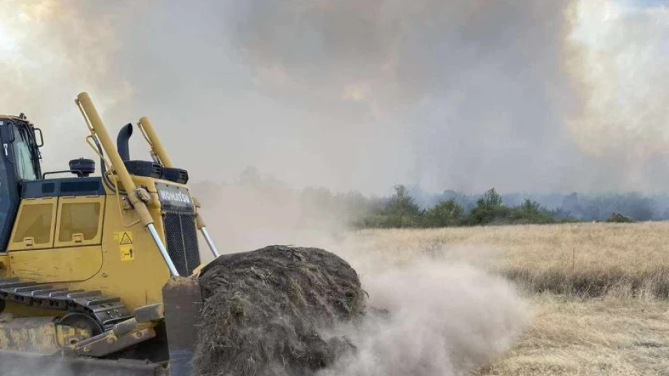 Прибраха в ареста 60-годишен тракторист, предизвикал пожар в Пазарджишко