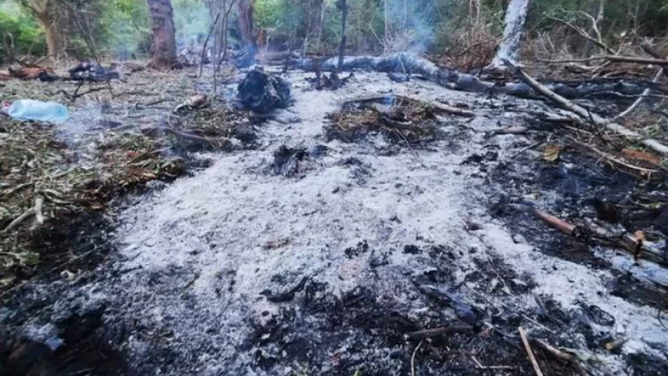 В Румъния показаха останките от дрона Gheran, в района има няколко кратера (СНИМКИ)
