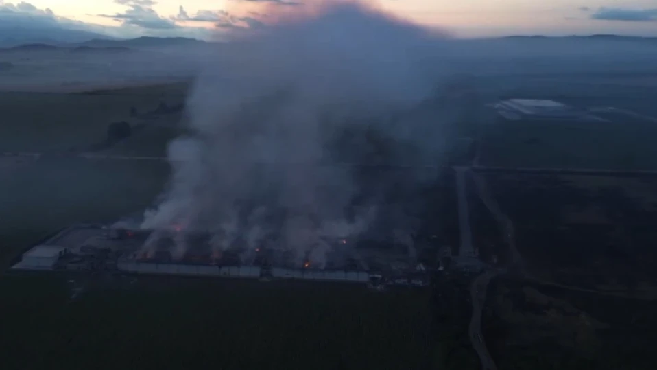 Хеликоптери "Кугар“ и "Ми-17" започнаха да гасят пожара в зоната на инцидента край Елин Пелин