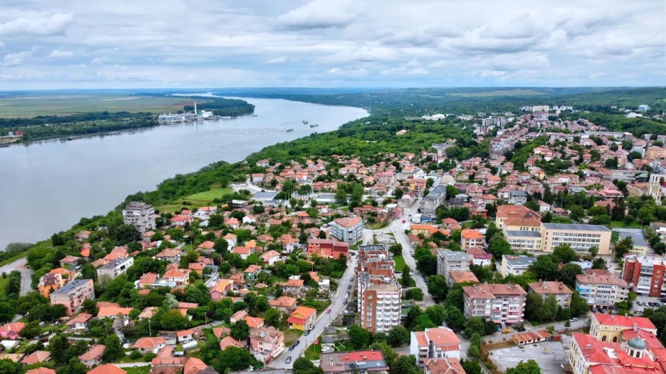 Няма замърсяване на въздуха след аварията в Свищов