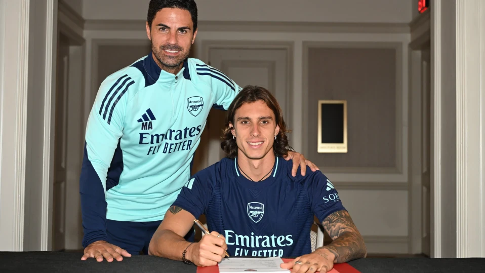 Три клуба се облажиха от сделката с Калафиори