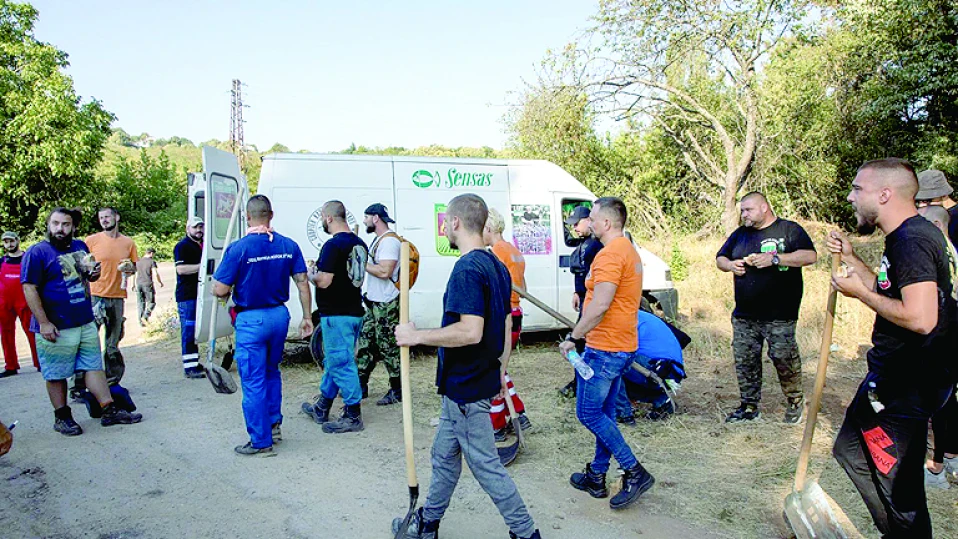 Нова екипировка за доброволците в Стара Загора